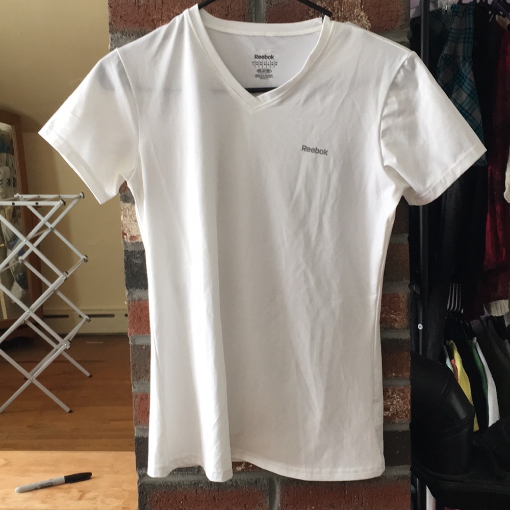 Reebok White Play Dry V-Neck